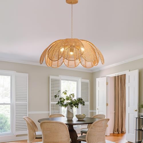 24" Farmhouse Chandelier, 3-Light Rattan