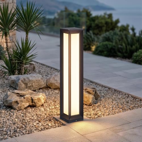 MVBT 31.5" Outdoor Wired Path Light